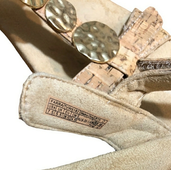 VIONIC Farra Gold Cork Sandals EUC! - Picture 8 of 9